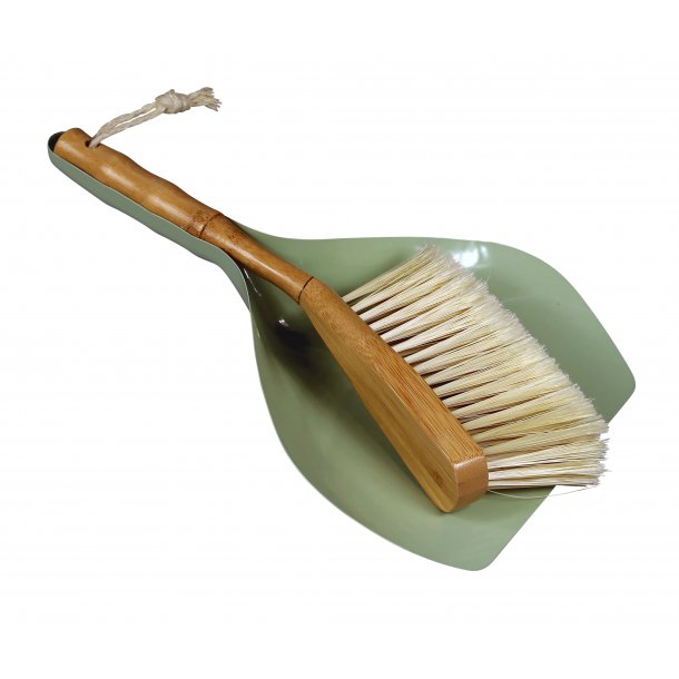 Dustpan &amp; Brush - vintage green